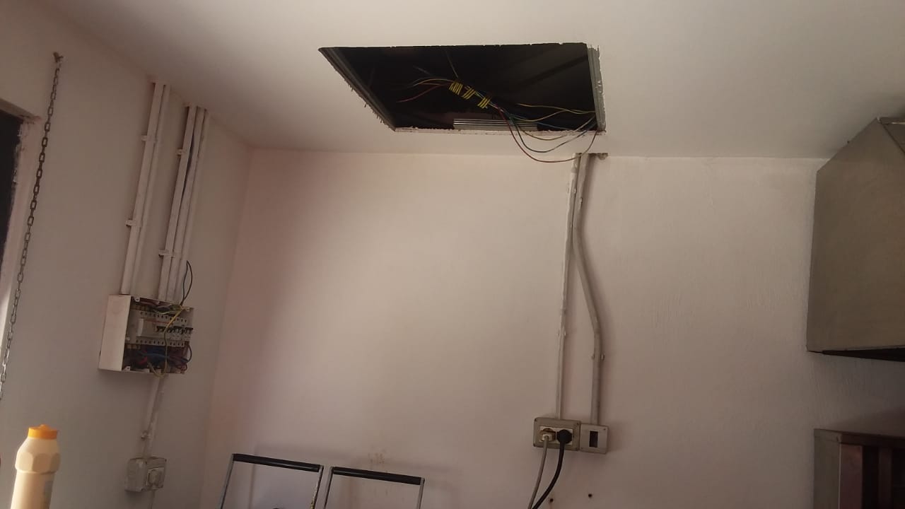 Mungesë kushtesh higjienike dhe sistemit të gjurmueshmërisë, “Fast-Food”-i në Durrës gjobitet