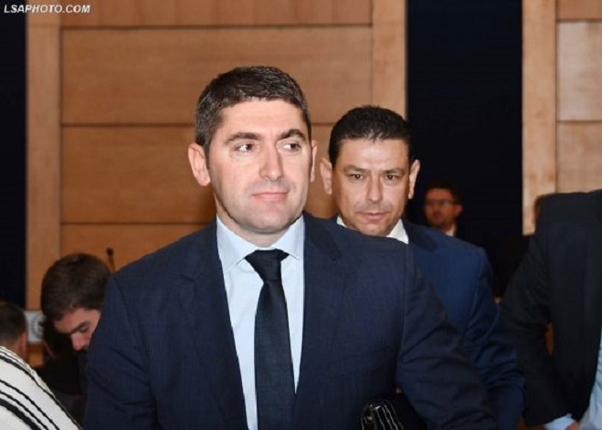 Besim Hajdarmataj pyetet për dosjet e “nxehta” dhe përgjimet nga Bild