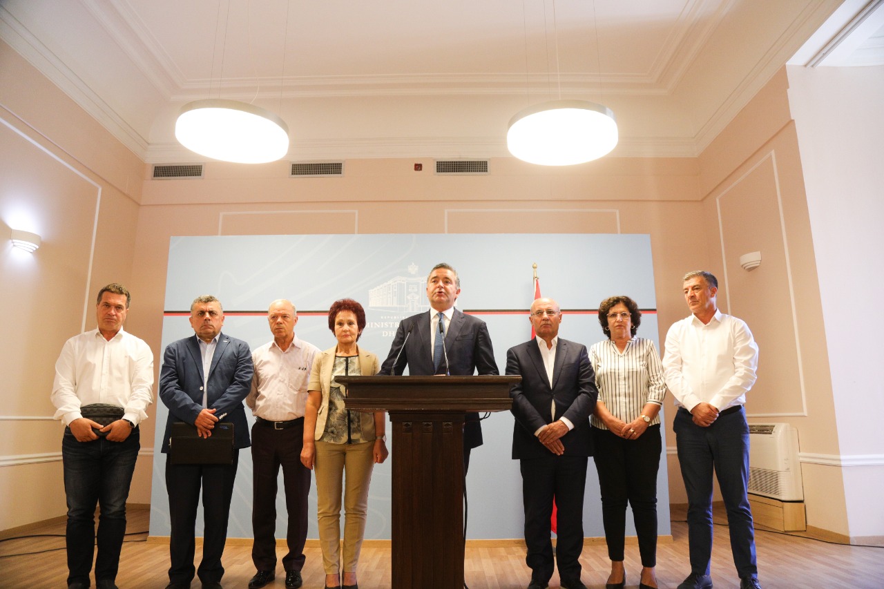 Klosi: 922 subjekte turistike të formalizuara në qershor, sot 1100