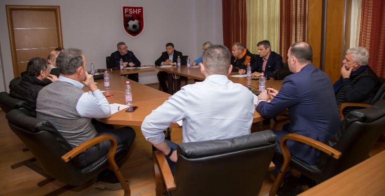 Ndryshime në Superligë, tani edhe vendi i tetë rrezikon rënien