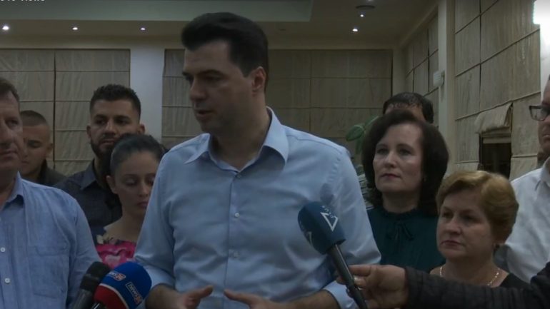 Basha: Nevojë akute për ndryshim, 31% e familjeve nuk mbyllin dot muajin (VIDEO)