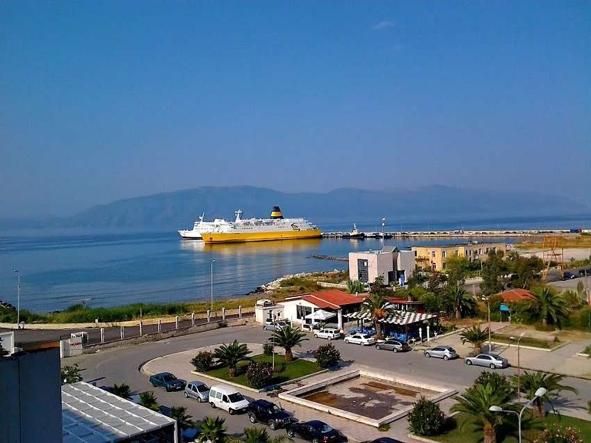 Shqiptari banues në Ankona arrestohet në Vlorë