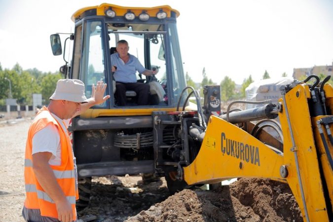 Dy zona në Tiranë tashmë me rrjet të ri ujësjellës-kanalizime