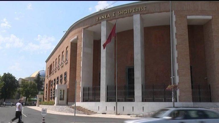 PS kërkoi shkarkimin e Malajt, BSH: Ja rastet kur shkelet Kodi i Etikës