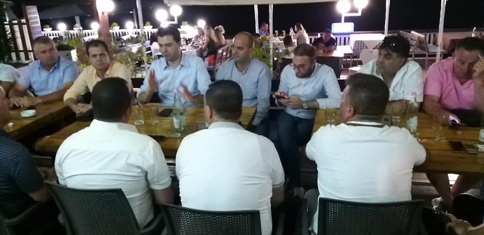 Basha vjen në Durrës 24 orë para protestës, takim me shtabin elektoral (FOTO)