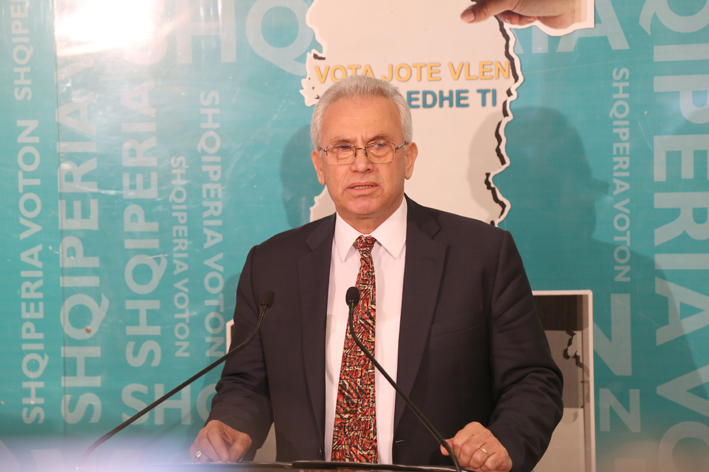 Zbardhet mesazhi kërcënues ndaj Klement Zgurit: O m*t, do të vras ty edhe…