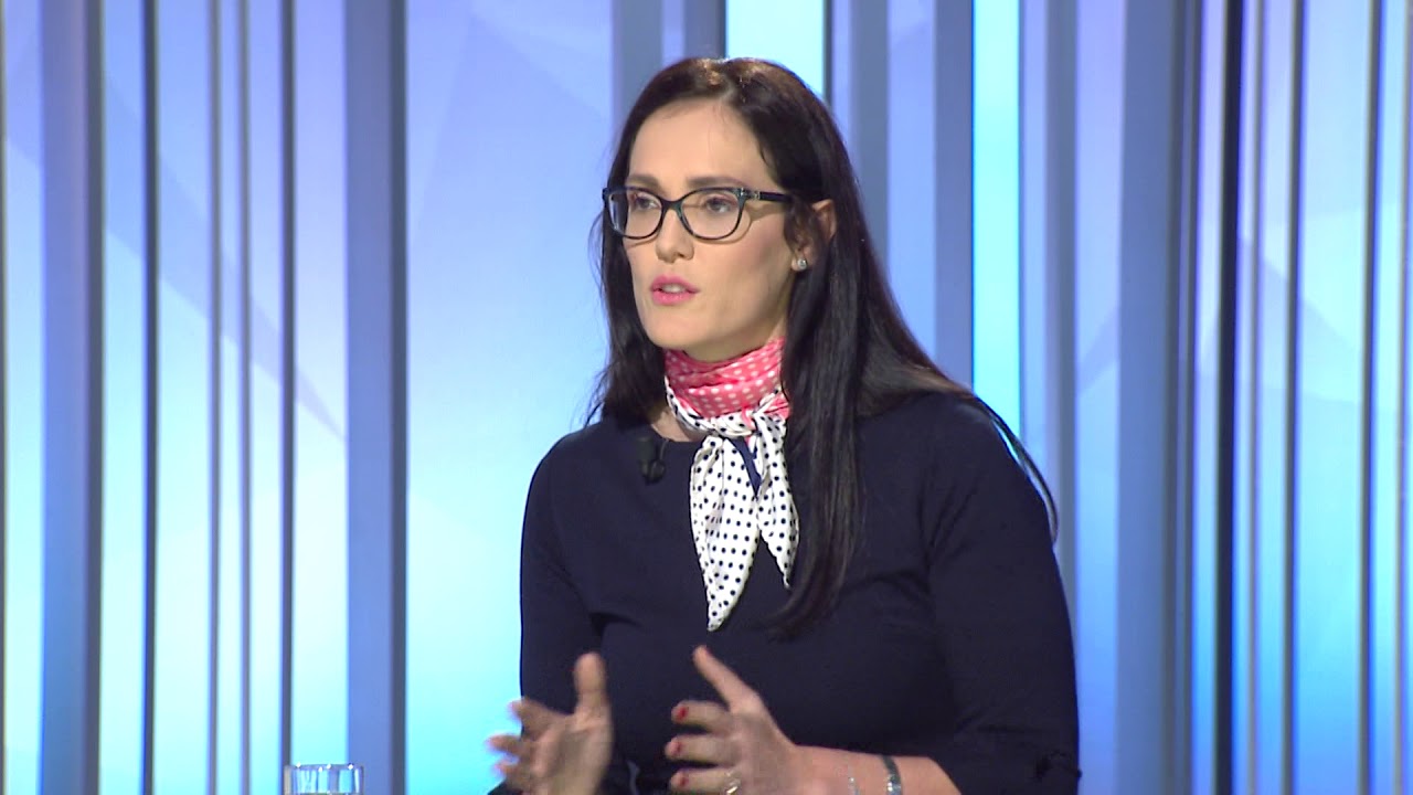 Emërohet një grua në krye të Tatimeve