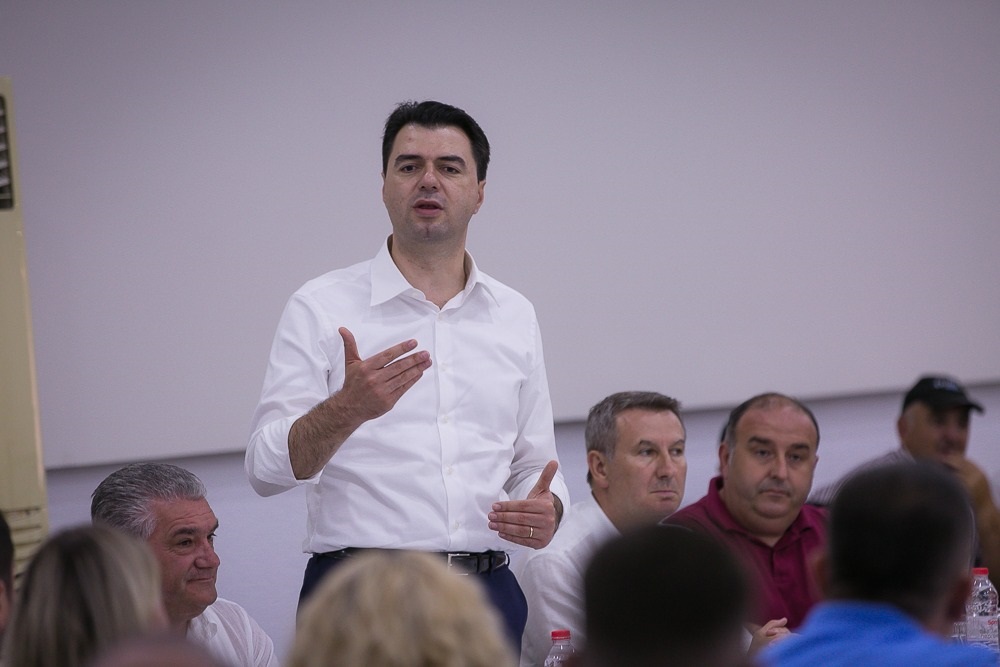 Propozimi i Bashës: Në një ditë të bëjmë zgjedhje lokale dhe parlamentare pa Ramën