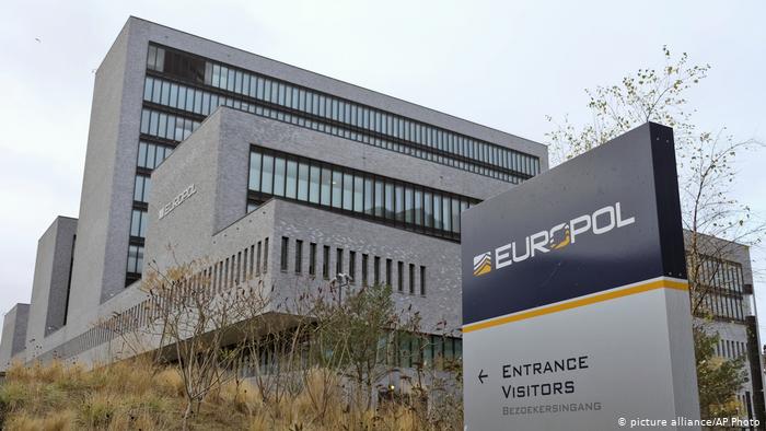 Operacioni i Europol: Konfiskohet mbi 1 ton kokainë, arrestime edhe në Kroaci, Serbi e Zvicër
