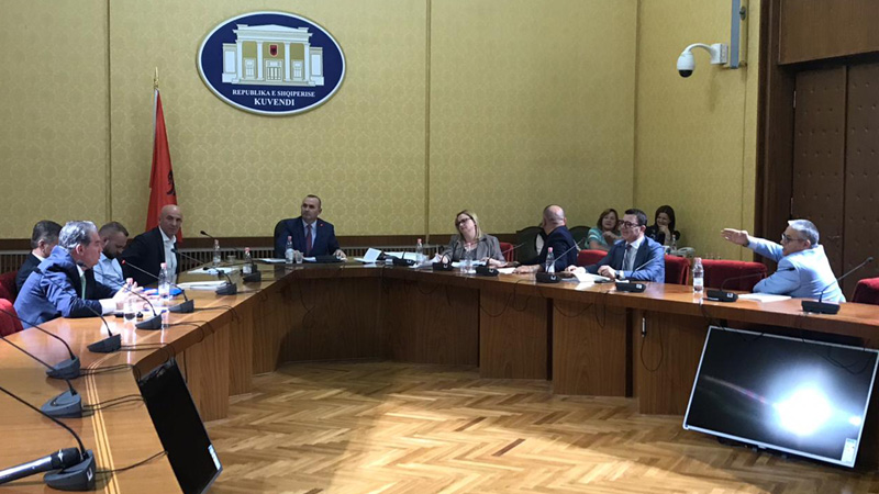 Shkarkimi i Presidentit, Komisioni Hetimor vendos të pyesë edhe “Venecian”