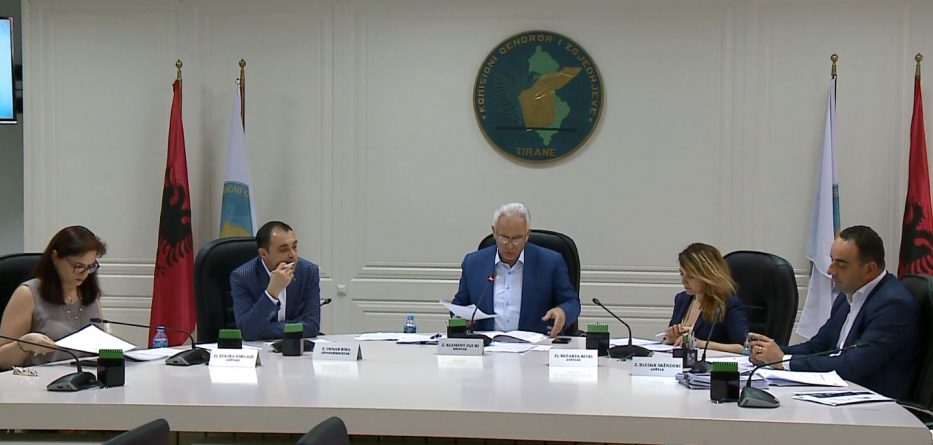 11 kutitë e Lezhës dalin të rregullta