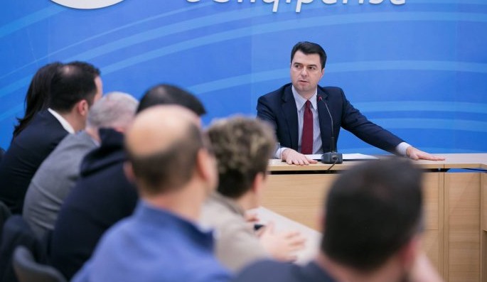 Basha mbledh me urgjencë strukturat e PD-së