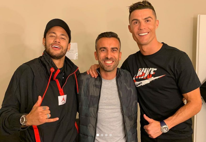 Neymar i bashkohet Ronaldos në Torino…(VIDEO)