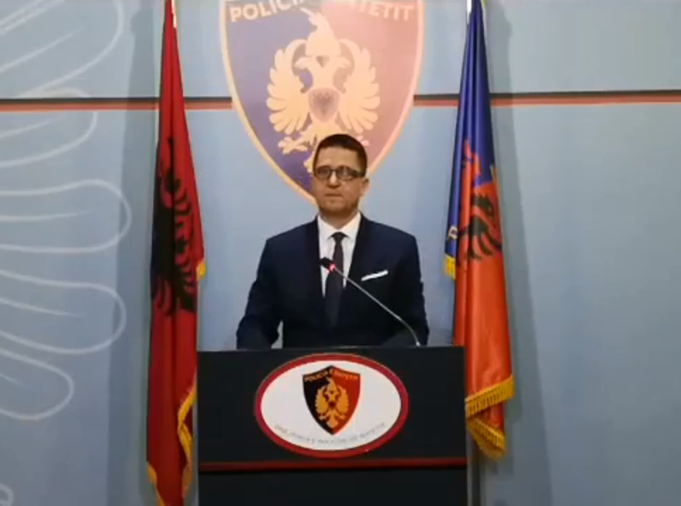 Aksioni kundër informalitetit/ Policia arreston 5 zyrtarë dhe procedon 30 të tjerë