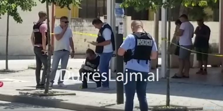 Lufta mes bandave në Kavajë, policia arreston 5 persona, 1 në kërkim