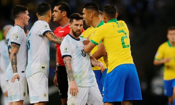 Presidenti i Brazilit reagon ndaj Messit pas deklaratave për korrupsion