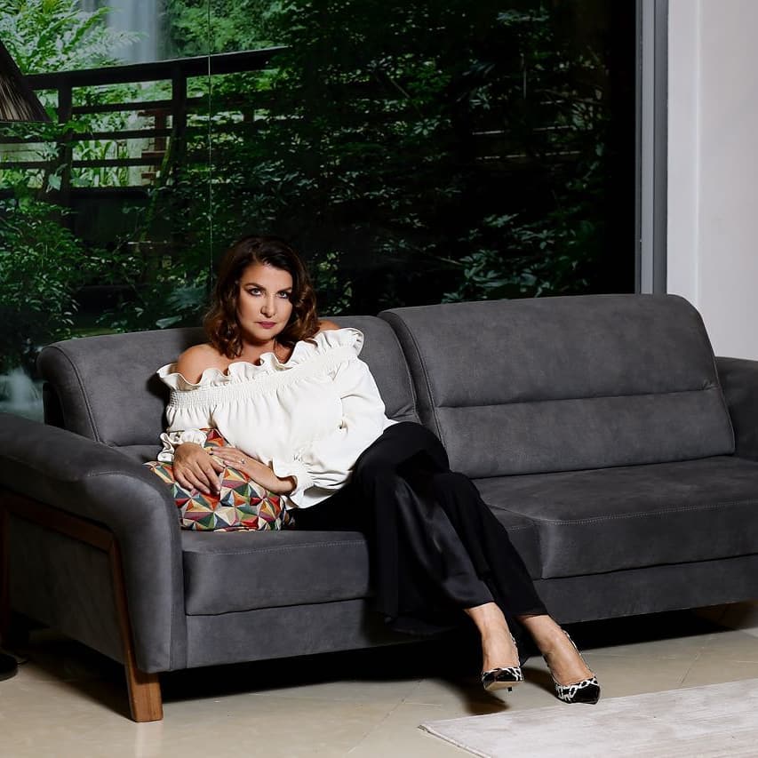 Raimonda Bulku përgënjeshtron Edi Ramën: Teatri të mos shembet