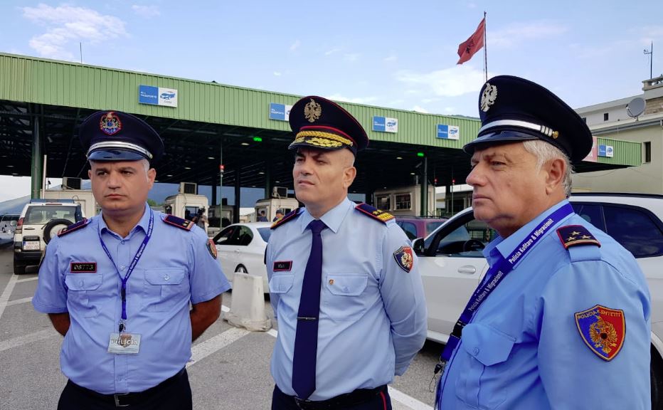 Mbi 5000 turistë në ditë nga Kosova, Veliu kërkon angazhim maksimal të policisë