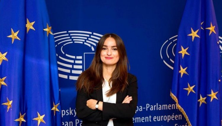 Shqiptarja që do të drejtojë komunën e dytë më të madhe në Suedi