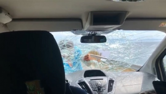 Media spanjolle jep një version tjetër pse u zunë turistët me Mihal Kokëdhimën