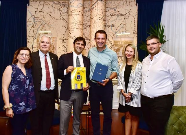 Veliaj: Kalendar të përbashkët me arbëreshët për 100-vjetorin e kryeqytetit