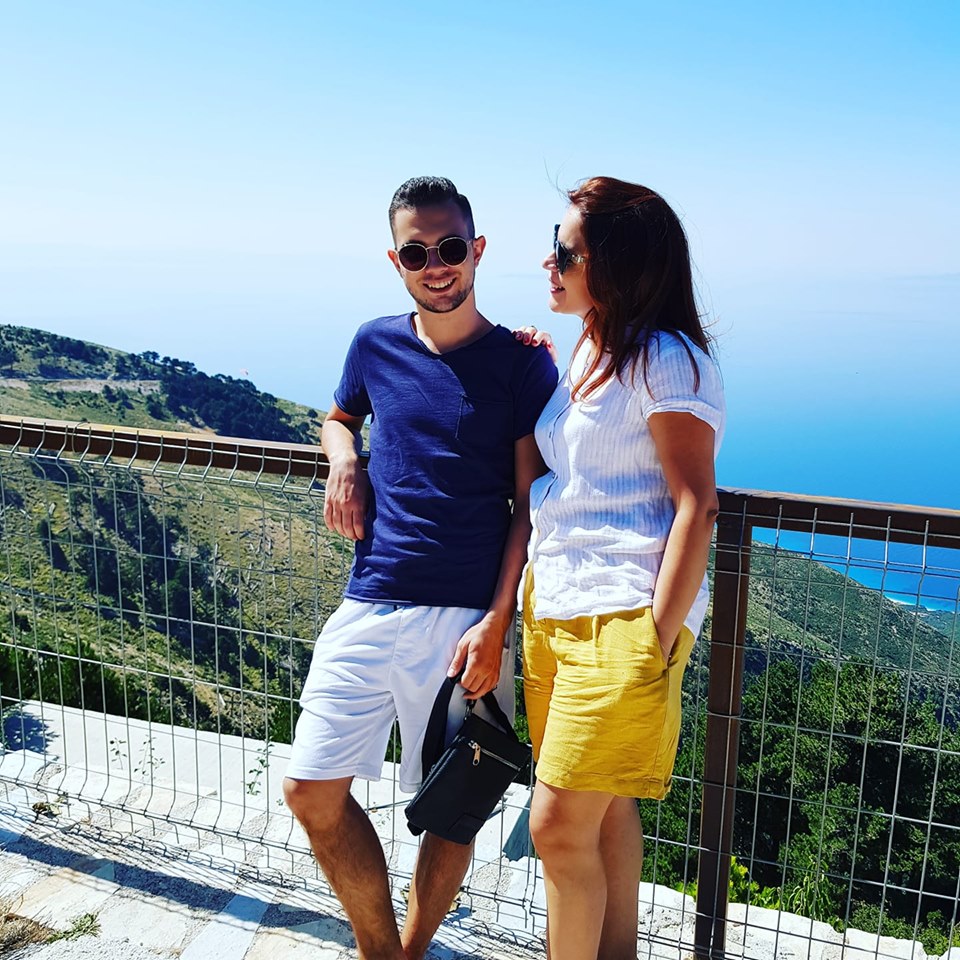 Deputetja e Durrësit, Edlira Hyseni: Ne prapë jemi shokë të mirë!