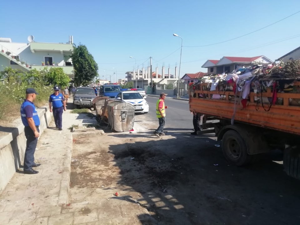 Gjobiten 4 subjekte në Durrës, ndotnin qytetin (FOTO)