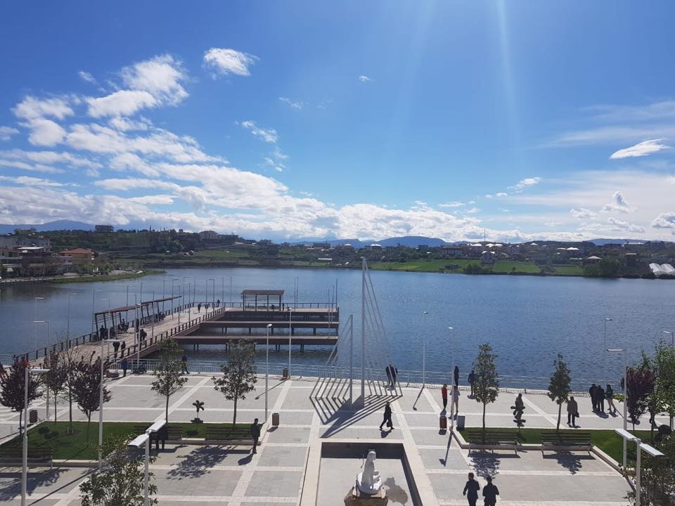 Rama: Nga gropë e zymtë, Belshi destinacion turistik (FOTO)