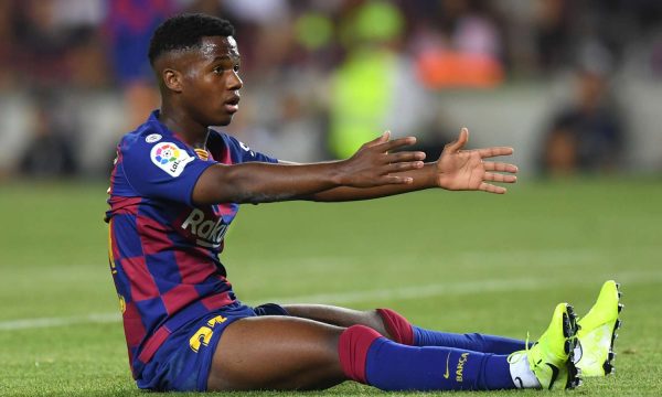 “Një katastrofë e vërtetë” – Valdes zbulon se u detyrua t’i blejë këpuca adoleshentit të Barçës