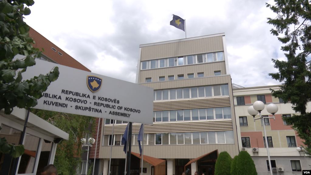 Vendet e Quint-it bëjnë thirrje për rifillimin e bisedimeve Kosovë-Serbi