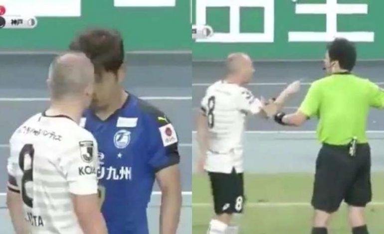 Iniesta humbet toruan, shkelma dhe shtyrje ndaj kundërshtarit