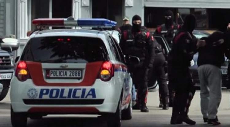 EMRI/ Kapet në Tiranë i dënuari për rrëmbim dhe përdhunim në Itali