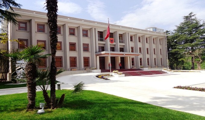 Shkarkimi i Komandantit të Forcave Detare, Presidenca: I mbaroi mandati