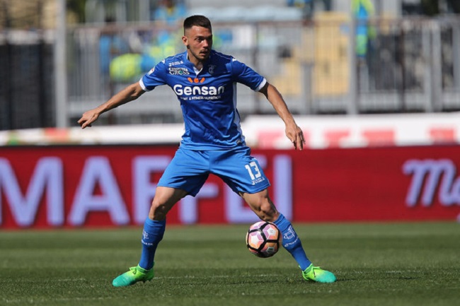 Veseli largohet nga Italia, transferohet në Turqi