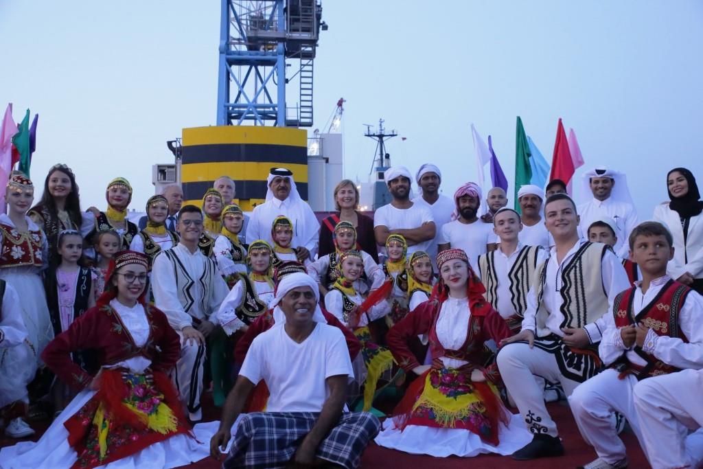 Durrësi pritje madhështore për anijen katariane “Fateh Al Khair 4” (VIDEO+FOTO)