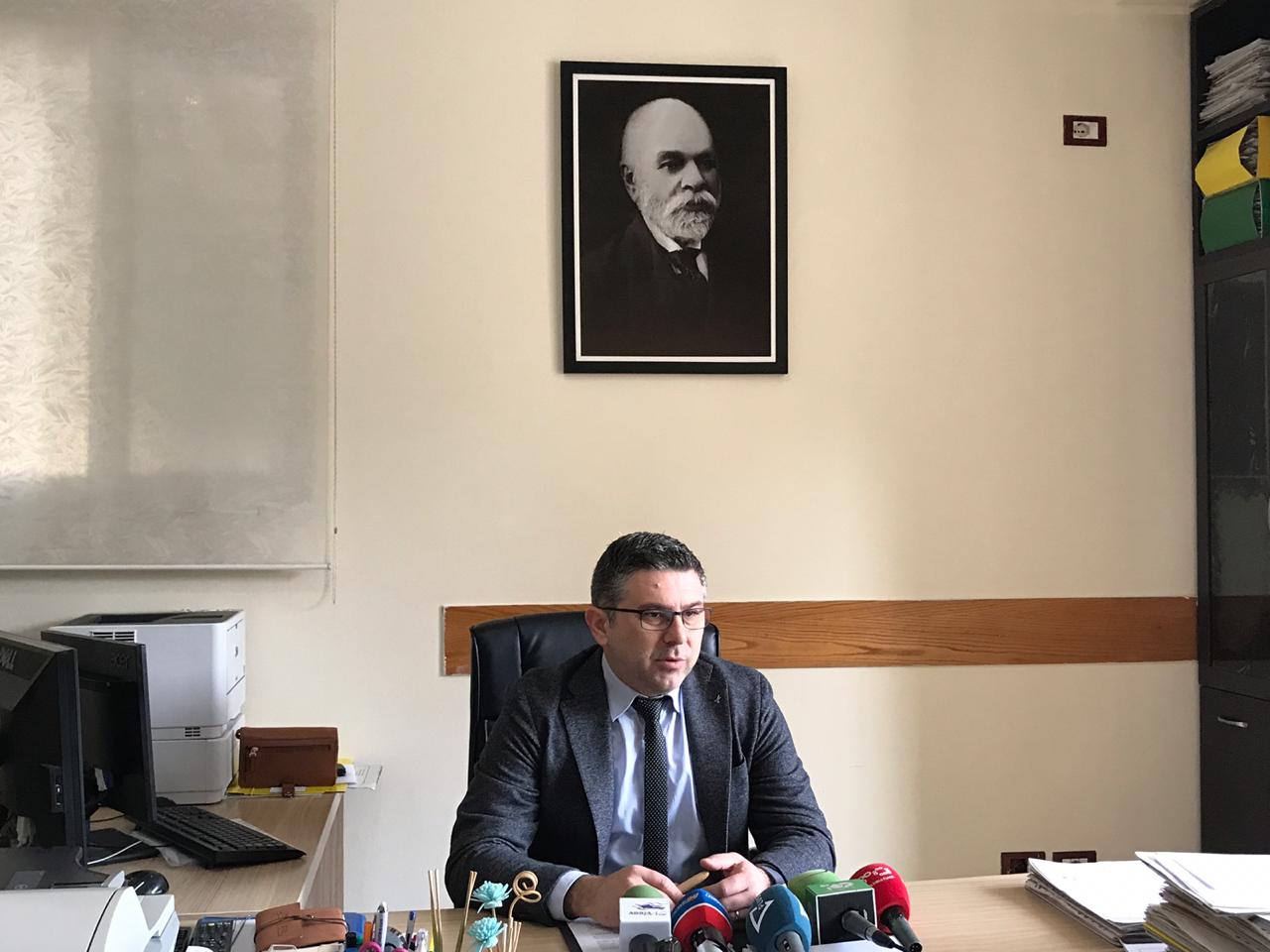 Durrës, “Detyrim paraqitje” për zv/drejtorin e Kadastrës dhe dy nënpunësit e institucionit