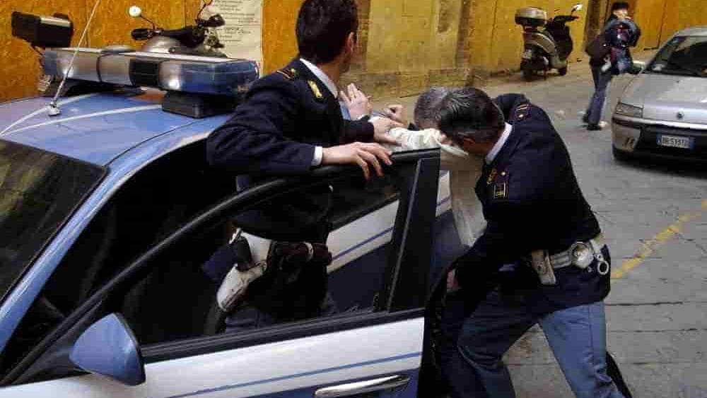 Arrestohet shqiptari i kapur më parë në Greqi me 4 kg heroinë