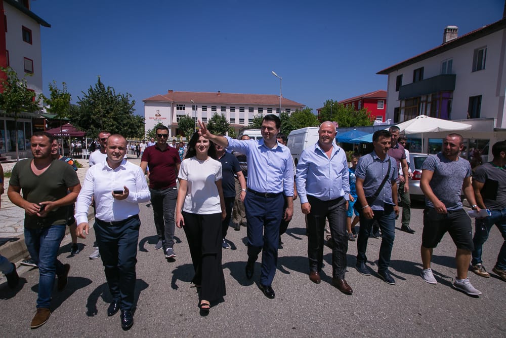 Basha: Rama ktheu vendin në moçal varfërie, koha që ta shporrim