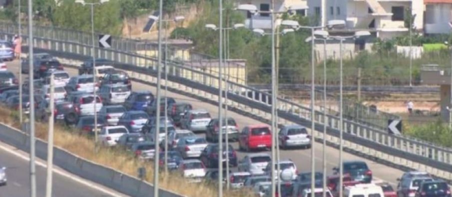 Trafik i rënduar, Policia Rrugore e Durrësit një këshillë për të gjithë shoferët