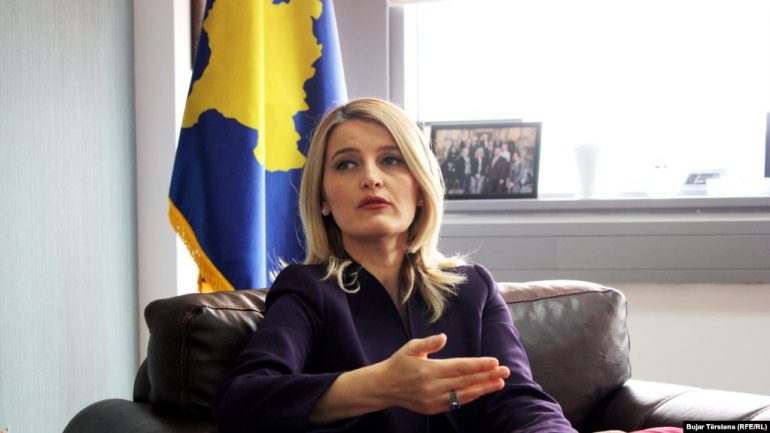 Hoxha: Zgjedhje të parakohshme për t’i vazhduar proceset integruese