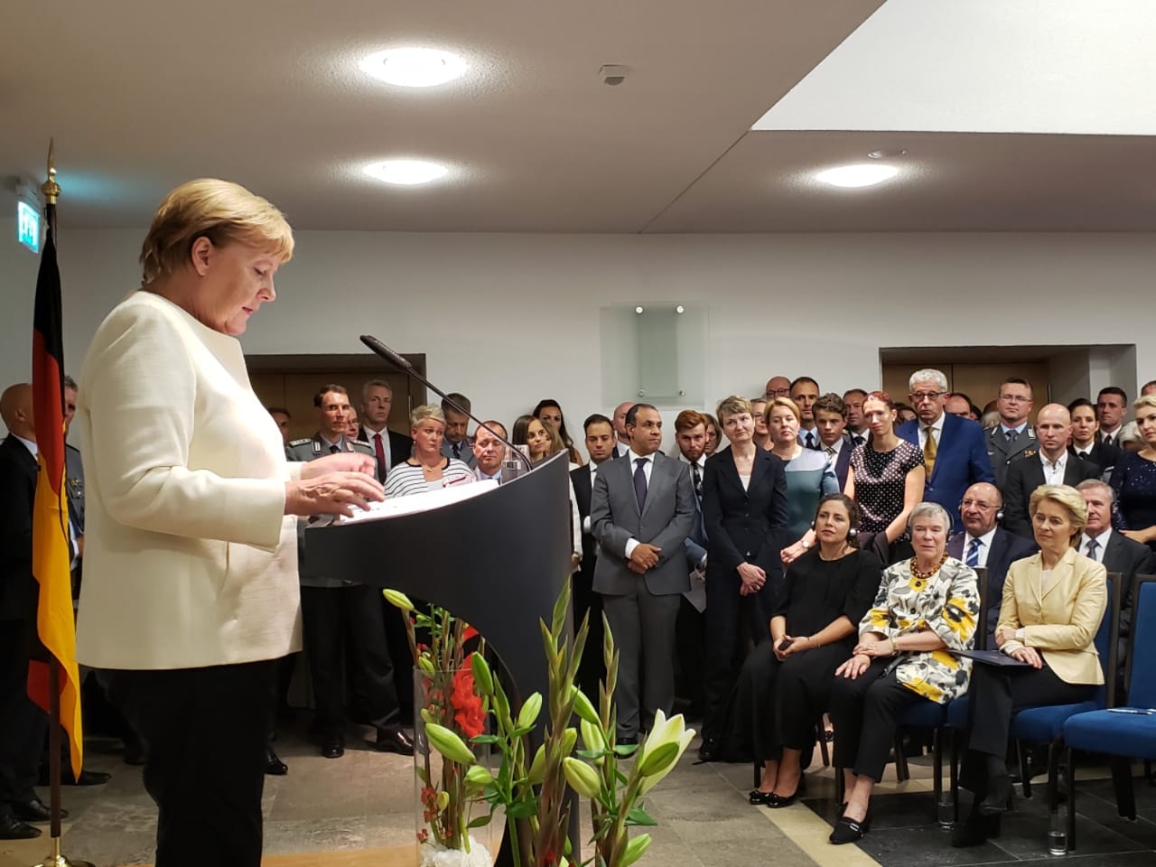 Ministrja Xhaçka në Berlin, takon kancelaren Merkel