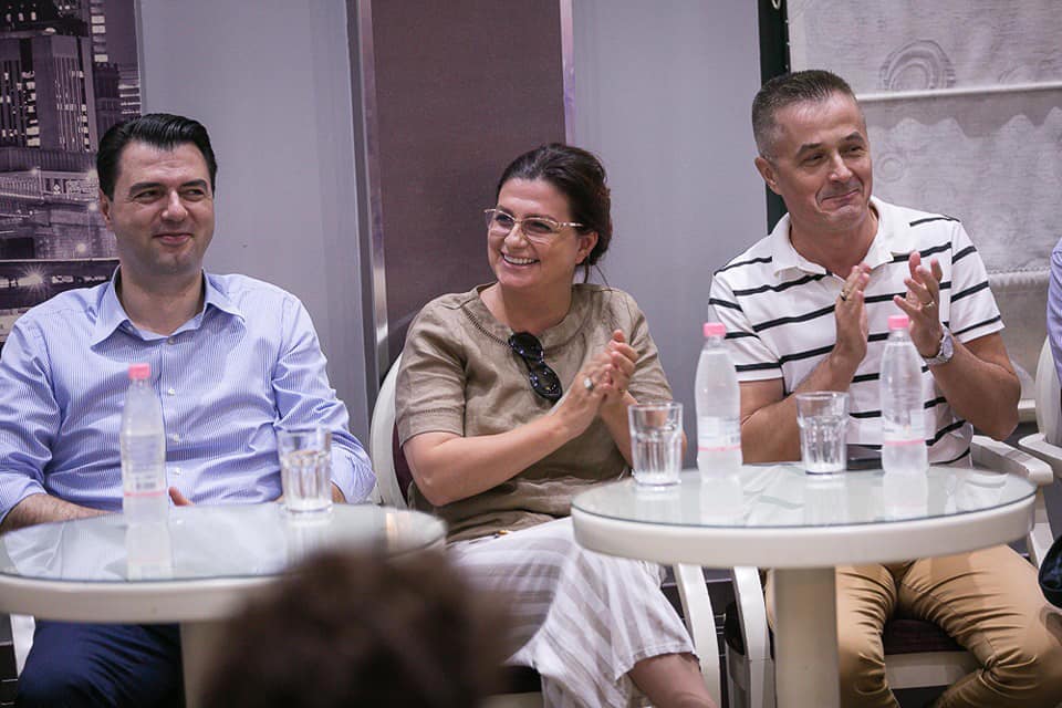 Ish-deputetja Kadiu: Pasurohen vetëm të pushtetshmit, varfërohen njerëzit e thjeshtë e të pambrojtur