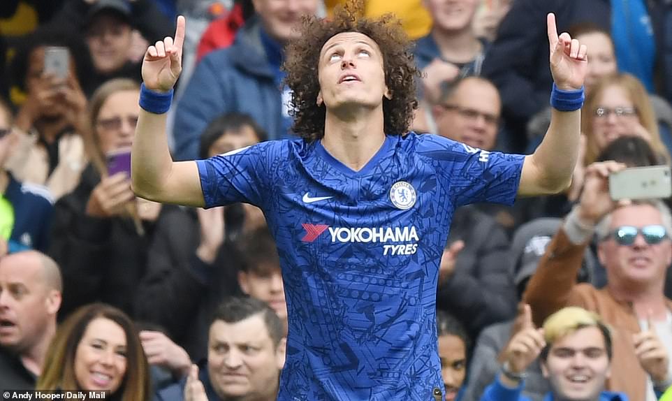 Godet Arsenali, merr brazilianin David Luiz dhe skocezin Tierney