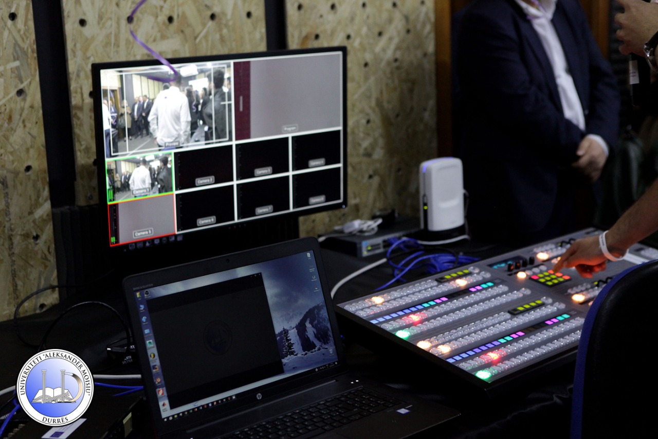 Jeni kreativë dhe ju pëlqen teknologjia? Pse duhet të zgjidhni “Multimedia dhe Tv Digjital” në UAMD (VIDEO)