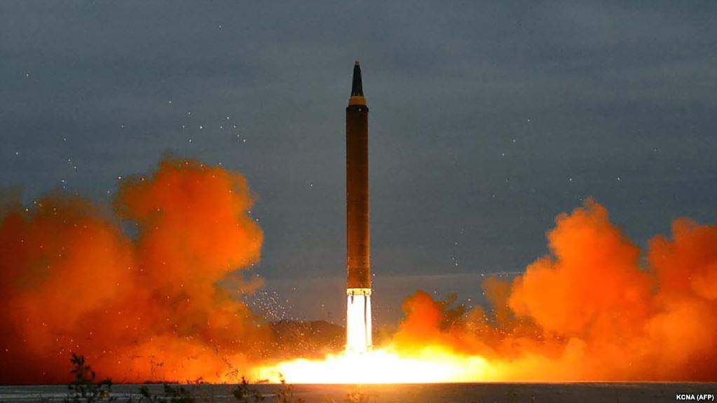 Rusia zotohet se do të krijojë armë të reja bërthamore