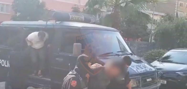 Megaoperacioni në Krujë, policia jep detajet: 19 në pranga dhe 7 në kërkim (VIDEO)