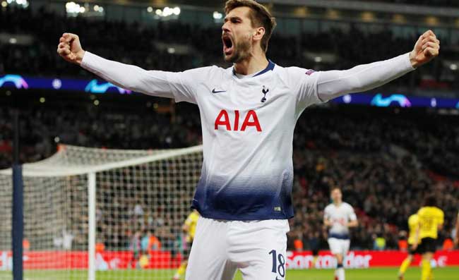 Napoli forcohet me ish-in e Juves