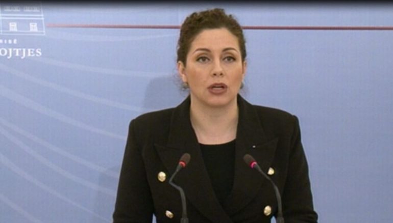 Xhaçka: Shqipëria është gati të presë qindra afganë, jeta e të cilëve kërcënohet nga përkeqësimi i situatës së sigurisë