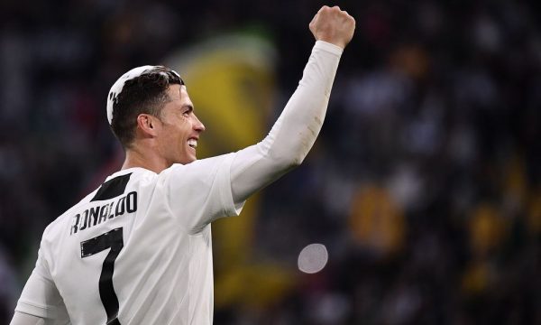 Ronaldo paralajmëron largimin nga futbolli: Ndoshta e lë vitin tjetër!