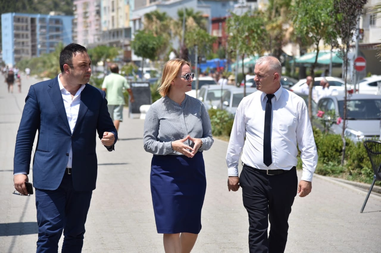 Vala e dorëheqjeve/ Dorëhiqet drejtori i Hetimit Tatimor